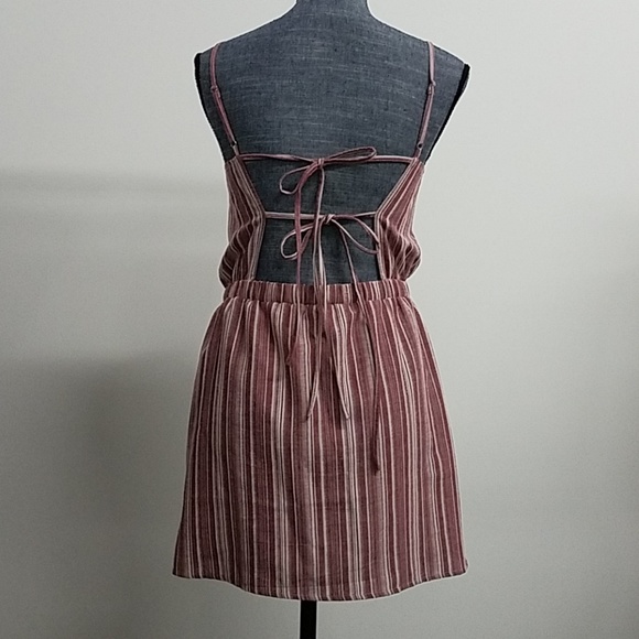 Red striped dress - Picture 3 of 5